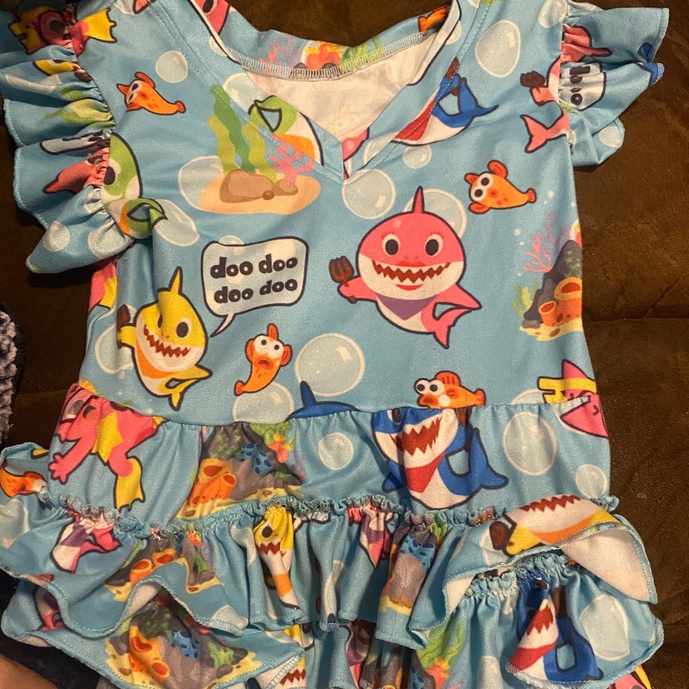 Baby shark dress 2T